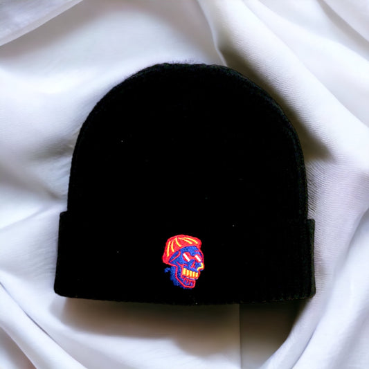 Black embroidered beanie